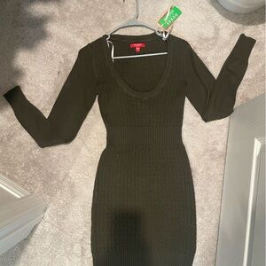 Olive green Guess sweater dress. Size:Medium